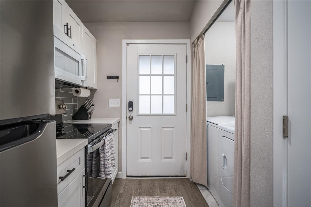 Building Photo - 210 SW 104th St