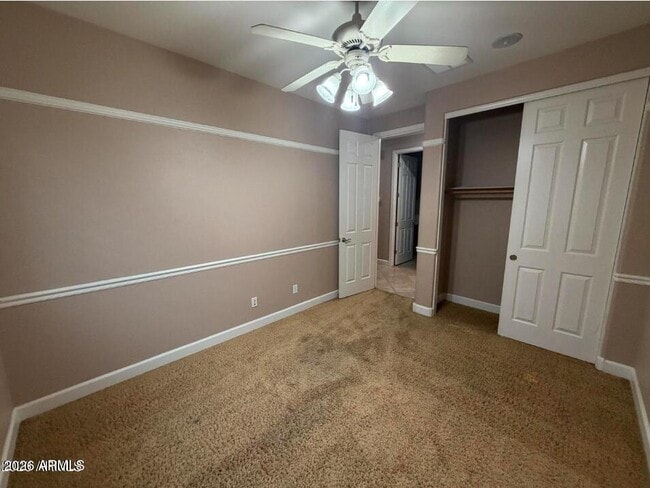 Building Photo - 421 W Wisteria Pl