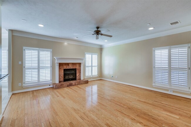 Building Photo - 2007 Botany Bay Ln