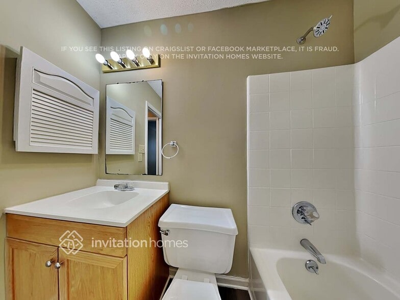 Building Photo - 2719 Chalgrove Ln