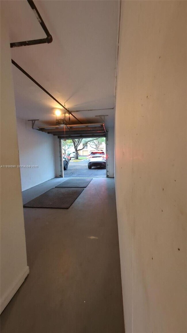 Building Photo - 4220 San Marino Blvd