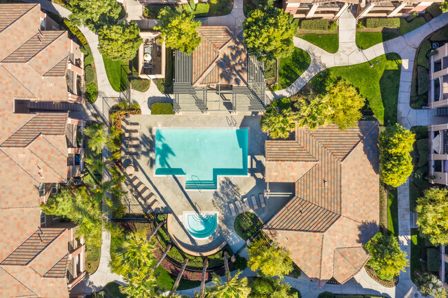 Pool - Cielo Vista Apartments