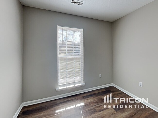 Building Photo - 14020 Eden Ct