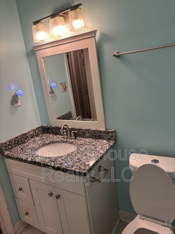 Building Photo - 4200 Sudbury Rd