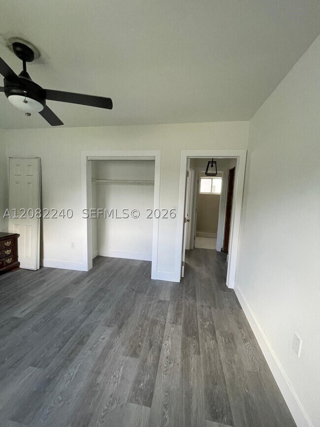 Building Photo - 2142 NW 27th St