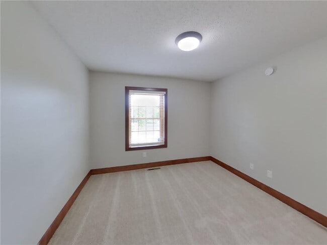 Building Photo - 11405 W Laketowne Dr