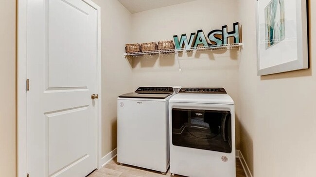 Building Photo - Brand new construction 3 bed/3bath home in lakeville! Beautiful updates through-out! Dont miss it!