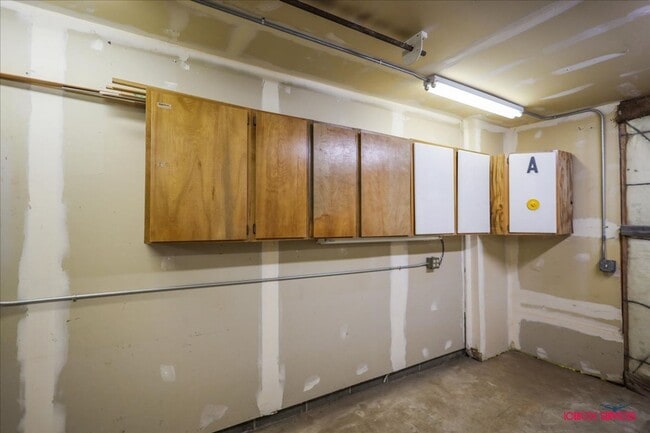 Building Photo - 2BD | 2BA Nestled on a Cul-De-Sac