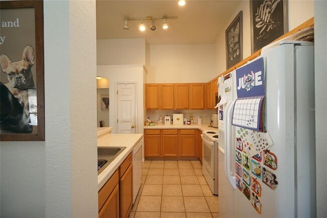 Building Photo - 6921 Jamestown Manor Dr