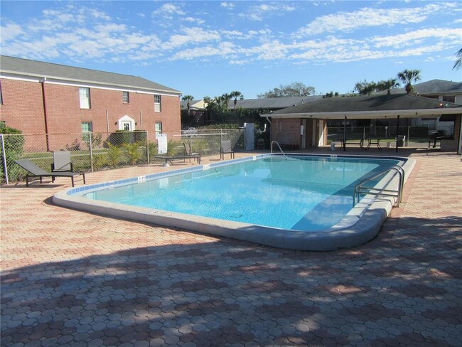 Building Photo - 1143 85th Terrace N