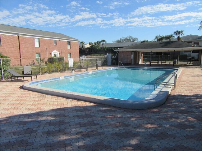 Building Photo - 1143 85th Terrace N