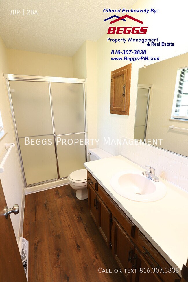 Building Photo - 1116 Broadmore Ln