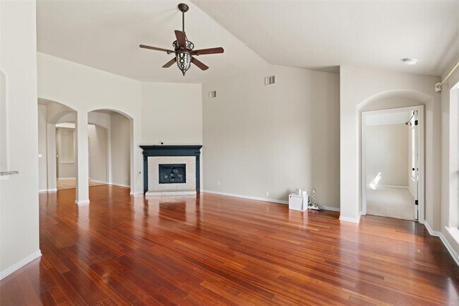 Building Photo - 725 Botany Bay Cir