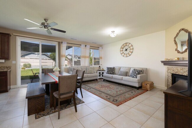 Building Photo - Spacious Home in Damonte Ranch - Large Backyard!