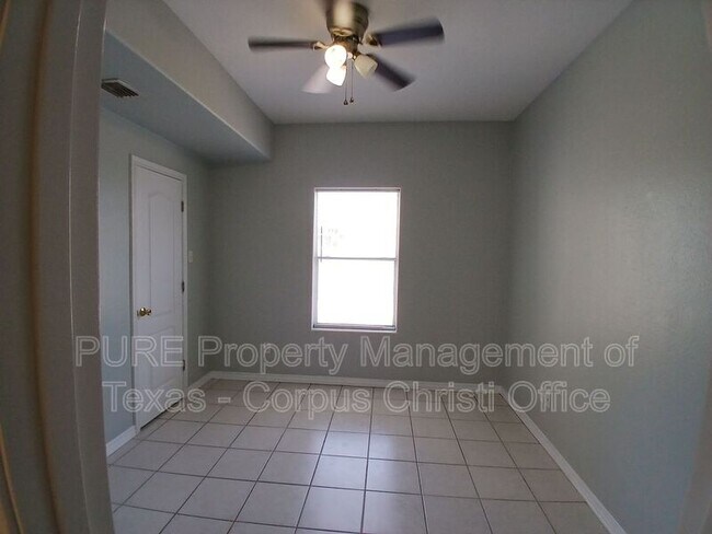 Building Photo - 14006 Fortuna Bay Dr