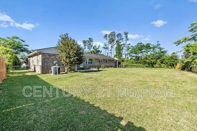 Building Photo - 311 Gardners Mill Ct