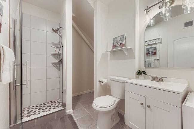 Building Photo - Idyllic Thornton 3BDR Retreat – Turnkey Mid-Term Rental