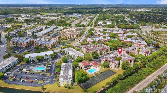 Building Photo - 10661 SW 108th Ave