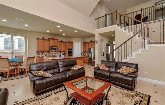 Building Photo - 11111 Glasgill Ct
