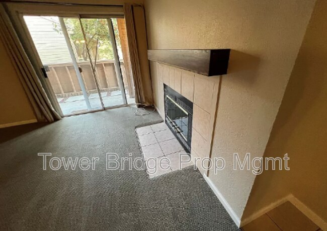 Building Photo - 11150 Trinity River Dr