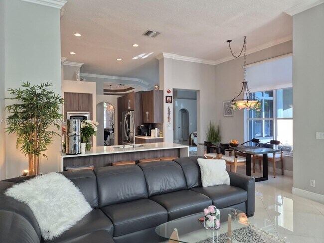 Building Photo - 3960 Osprey Ct