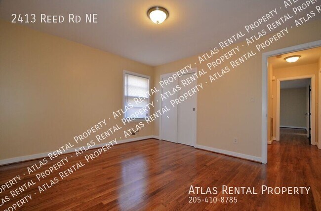 Building Photo - 2413 Reed Rd NE