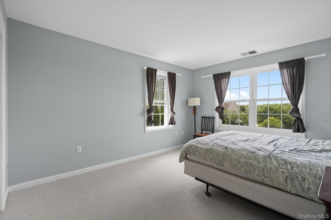 Building Photo - 1 Pinehurst Cir