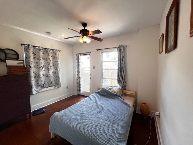 Building Photo - Bright and spacious one bedroom unit in a ...