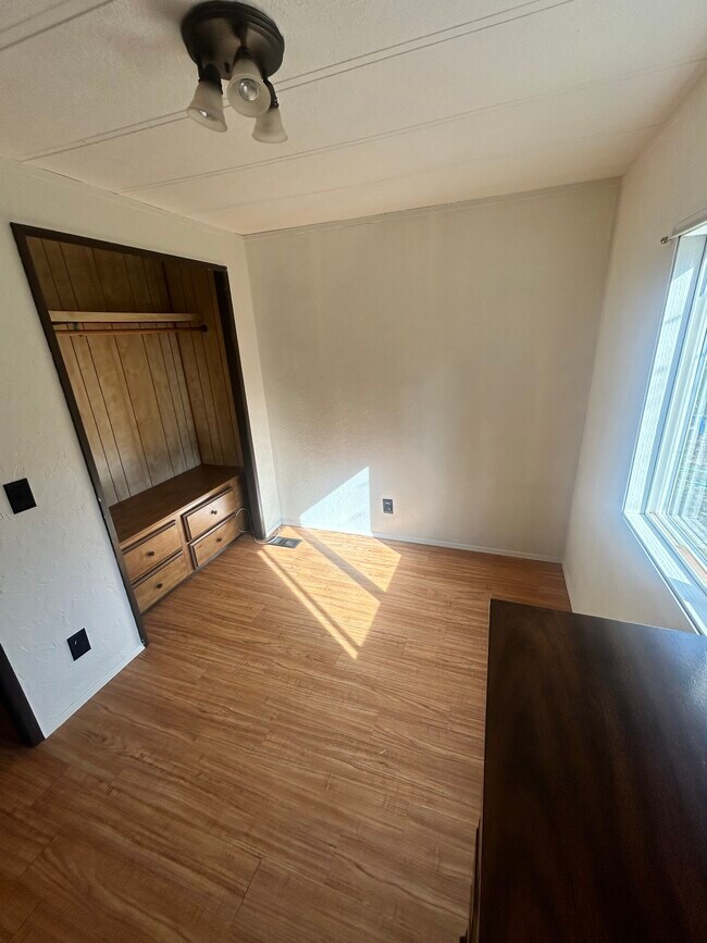 Building Photo - 8510 Cimarron Way