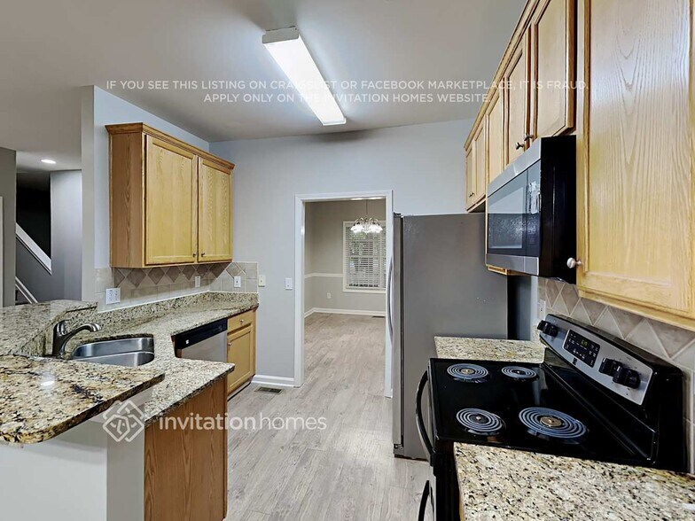 Building Photo - 122 Highland View Pass