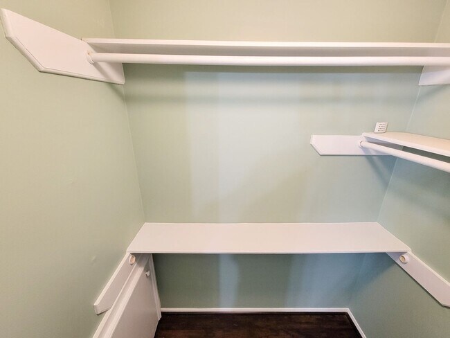 Building Photo - Home has been remodeled/updated. New hand-...