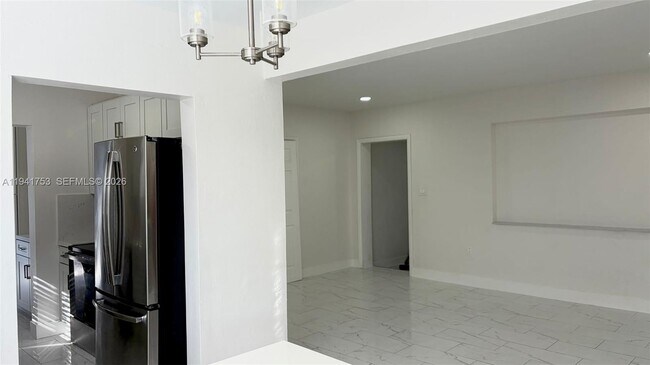 Building Photo - 644 NW 146th St