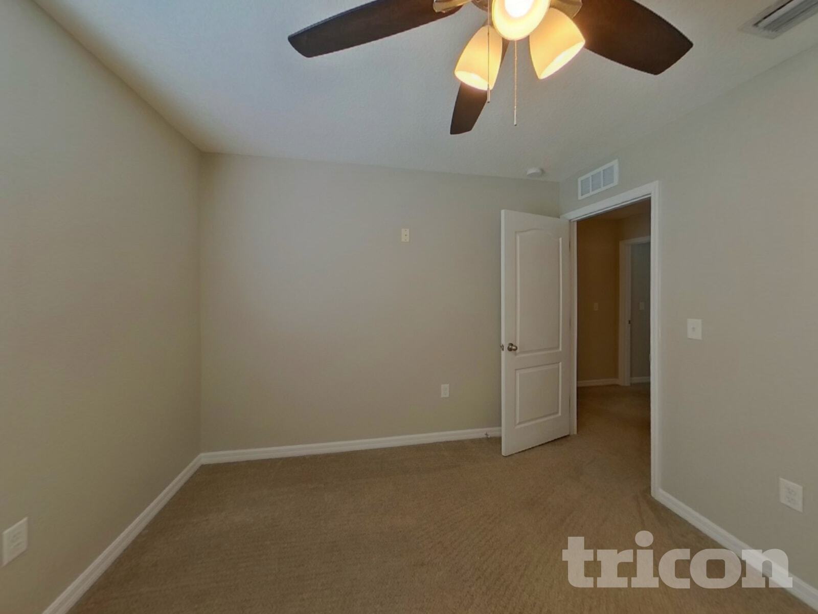 Building Photo - 10442 Whispering Hammock Dr