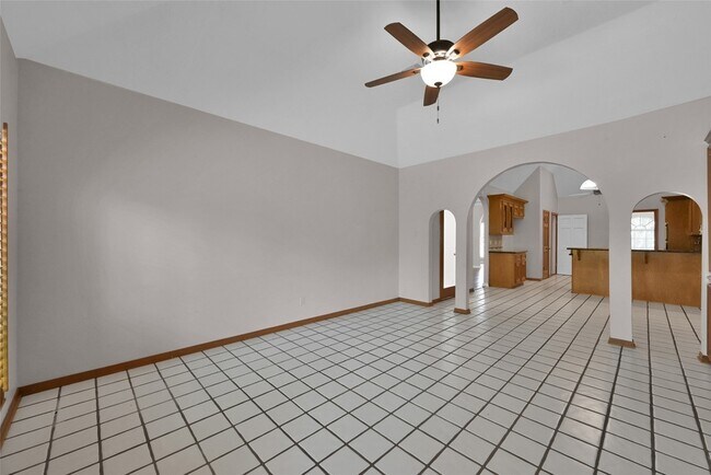 Building Photo - 1803 Quiet Country Ct
