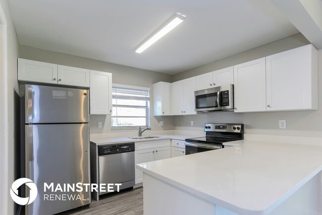 Building Photo - 10275 56th St