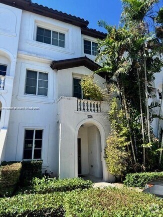 Building Photo - 12600 SW 50th Ct