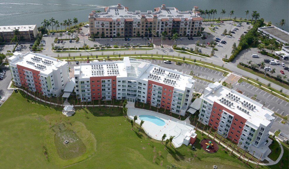 The Club at Crystal Lake 3800 Crystal Lake Dr Deerfield Beach FL 33064 Apartment Finder