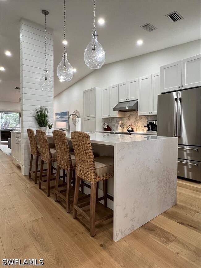Building Photo - 7087 Barrington Cir