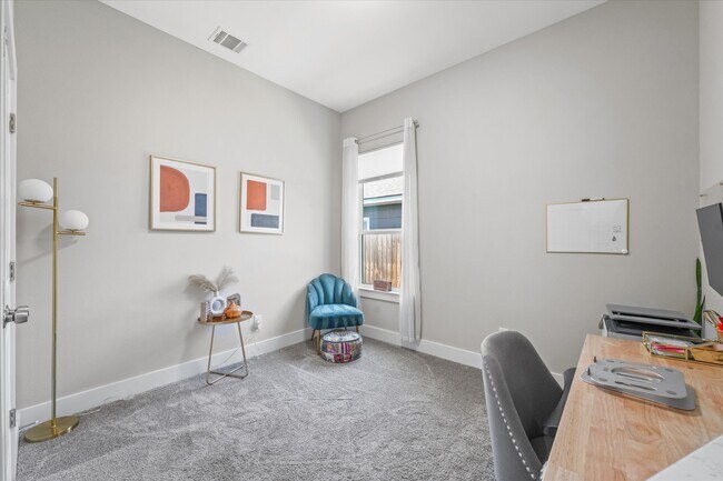 Building Photo - 4520 Garrison Ave