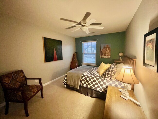 Building Photo - 3103 Abruzzo Pl