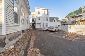 Building Photo - 306 Manchester St