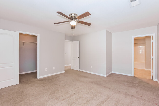 Building Photo - Welcome Home!