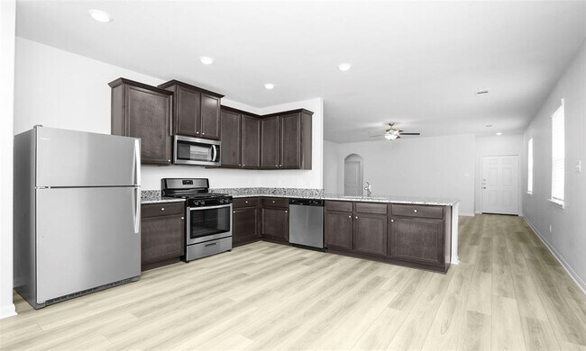 Building Photo - 460 Lone Rider Dr