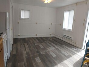 Building Photo - bedroom in Billings MT 59101