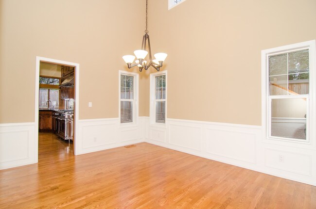 Building Photo - 17603 NE 108th Way