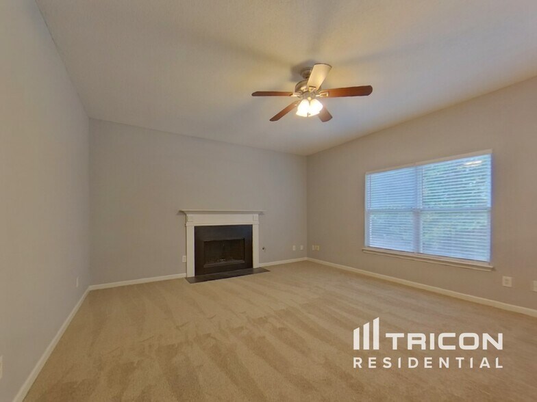 Building Photo - 4247 Arnolds Mill Overpass