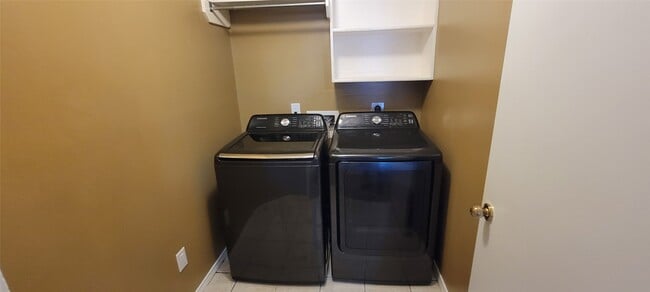 Building Photo - 4427 Eaglewood Trail Dr