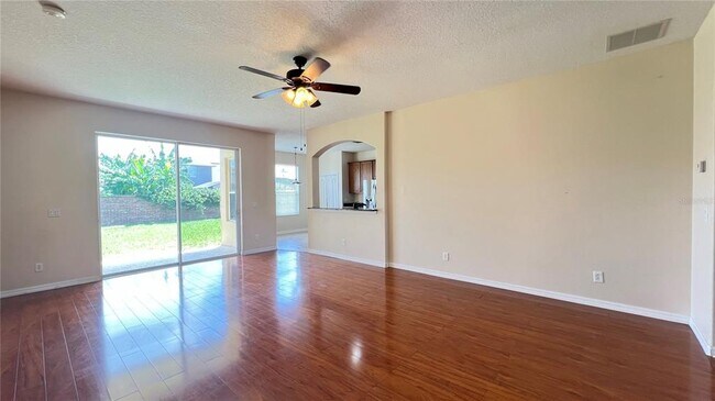 Building Photo - 806 Lost Grove Cir