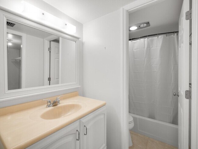 Building Photo - 1262 Sugar Sands Blvd