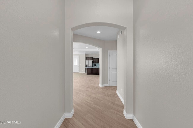 Building Photo - 1807 Dana Gray St